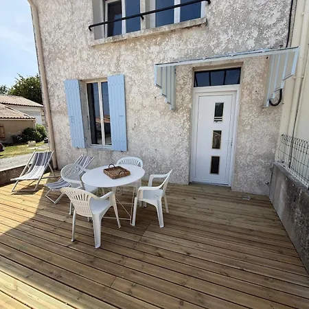 Charmante Maison Rénovée, Terrasse, Vignes Et Borne De Recharge Casa vacanze *